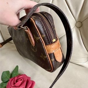 Louis Vuitton Crossbody